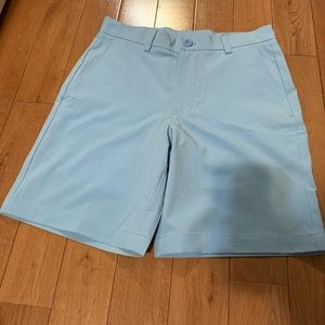 NEW W/O tags vineyard vine shorts